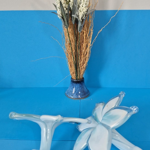 Murano Glass Flowers - Picture 2 of 3